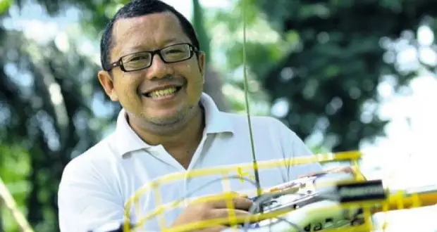 Onno Widodo Purbo, Praktisi IT Indonesia Onno Widodo Purbo, Praktisi IT Indonesia